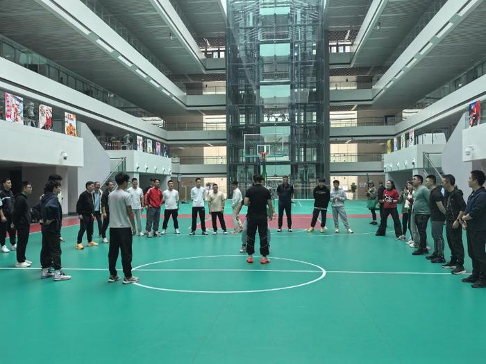 业余篮球爱好者如何借助智能反馈提高比赛表现_0